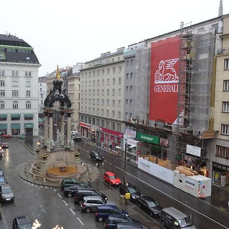 Goldfisch Apartment Hoher Markt Viena Exterior foto