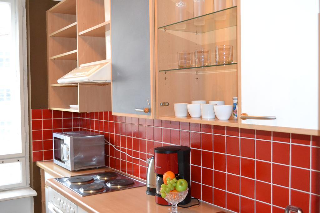 Goldfisch Apartment Hoher Markt Viena Habitación foto